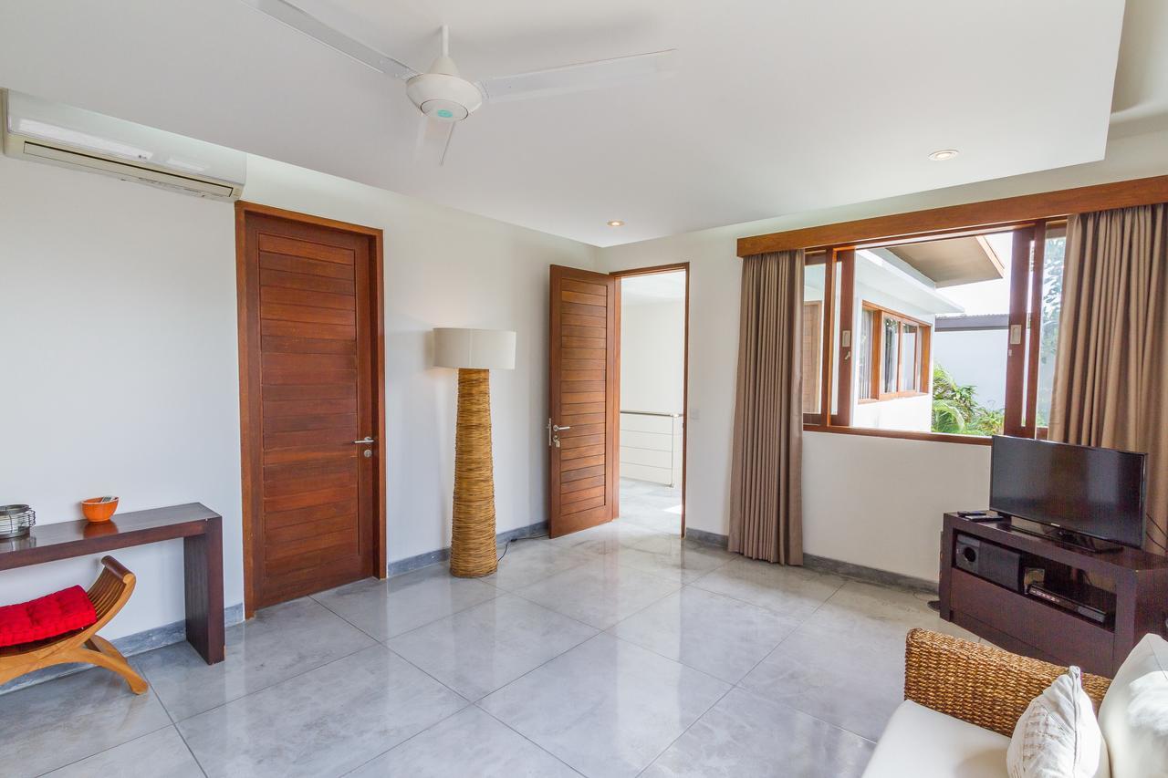 Villa Pierrot Seminyak  Exterior photo