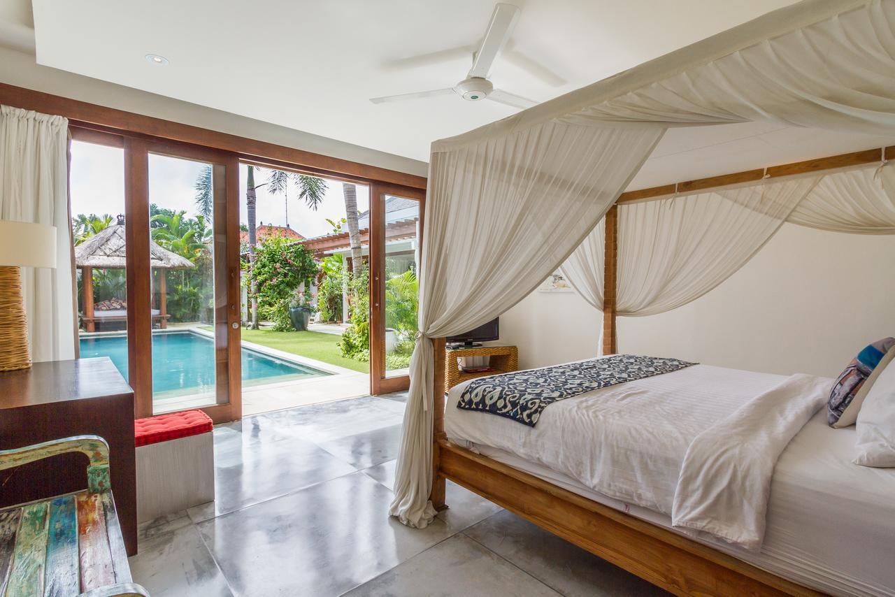 Villa Pierrot Seminyak  Exterior photo