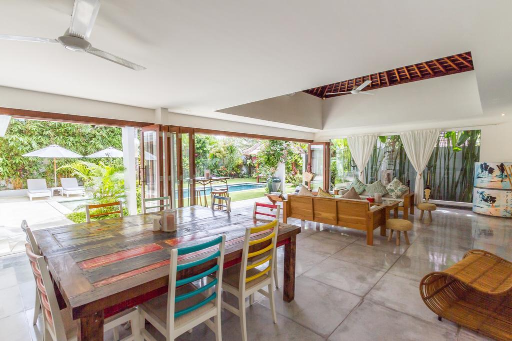 Villa Pierrot Seminyak  Exterior photo