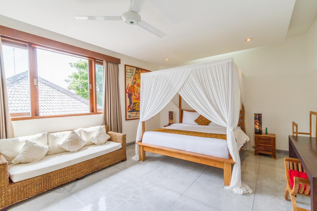 Villa Pierrot Seminyak  Exterior photo