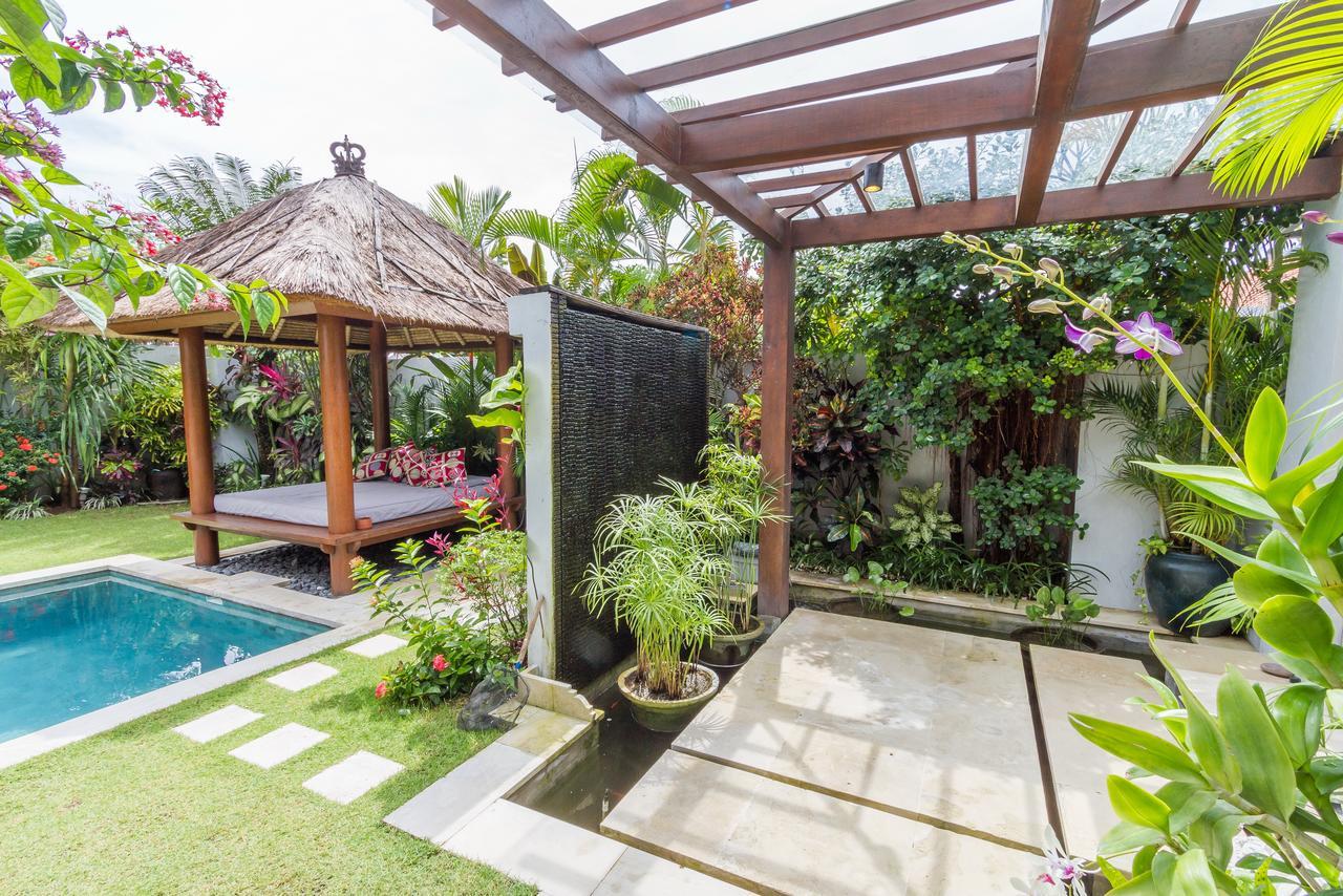 Villa Pierrot Seminyak  Exterior photo